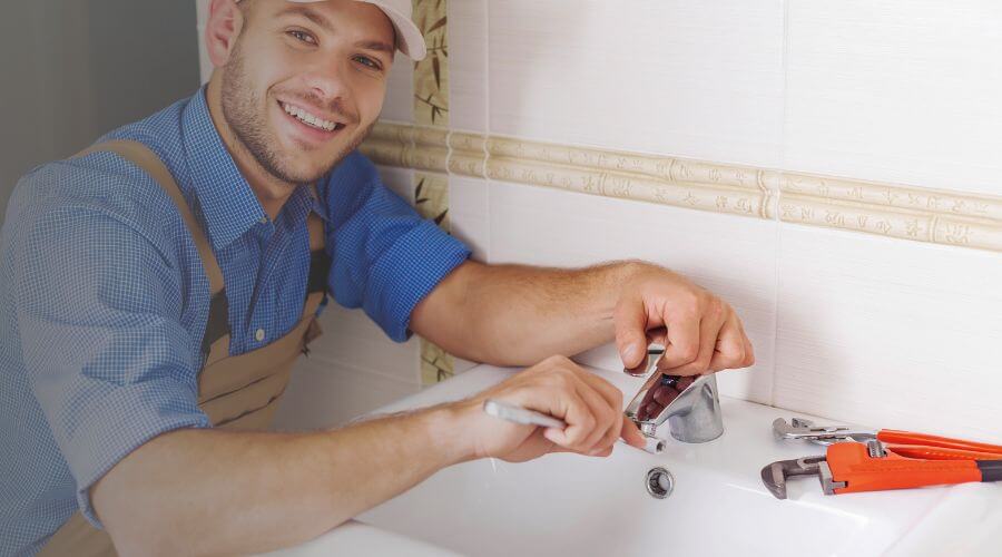 Handle or spout repair in McDermott, OH